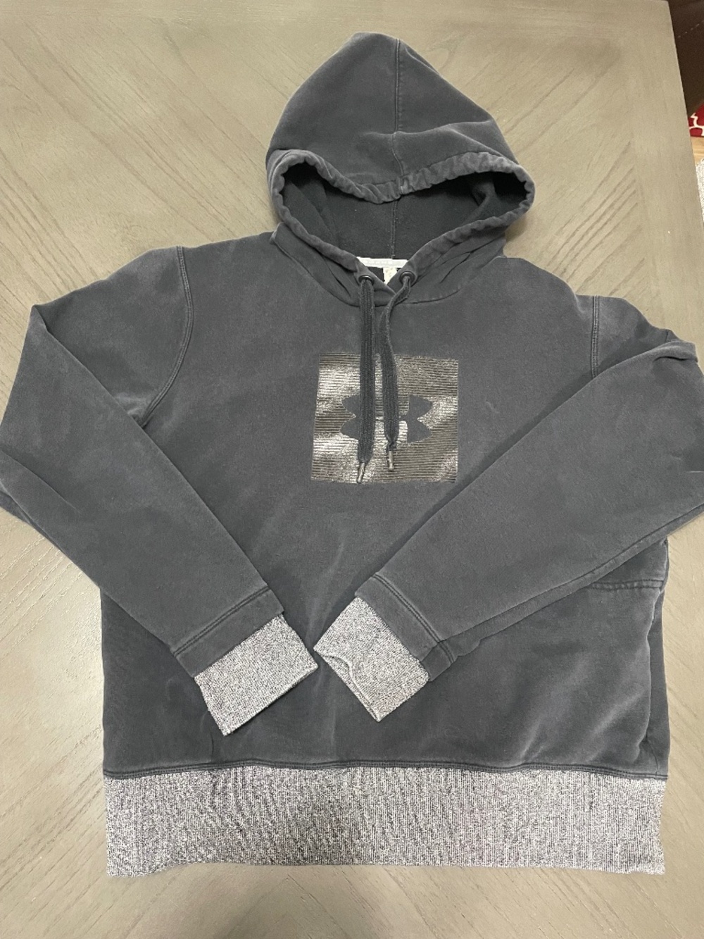 Under Armour Women’s Black Fleece Hoodie & Jogger Set – Size Large